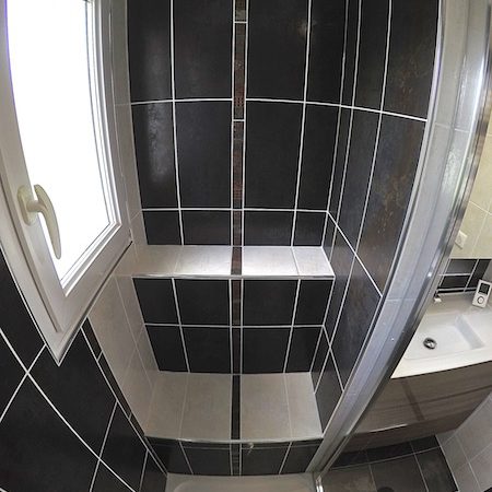 Espace de douche.