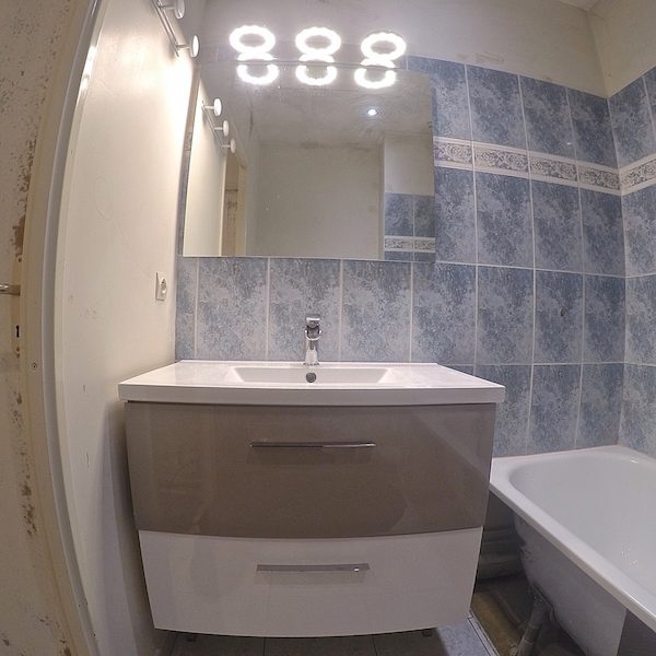 La salle de bain avant notre intervention