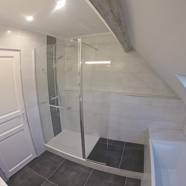 Paroi de douche 100cm fixe + 40cm mobile à 180°