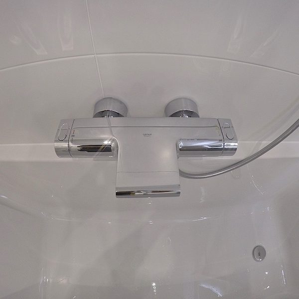 Mitigeur de bain GROHE gamme GROTHERM 2000