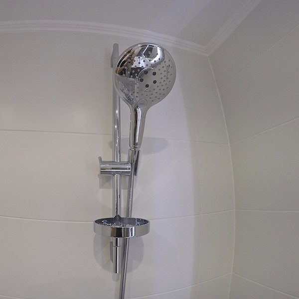 Set de douche HANSGROHE gamme RAINDANCE Sélect S150