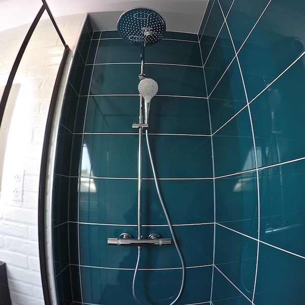 Colonne de douche marque HANSGROHE