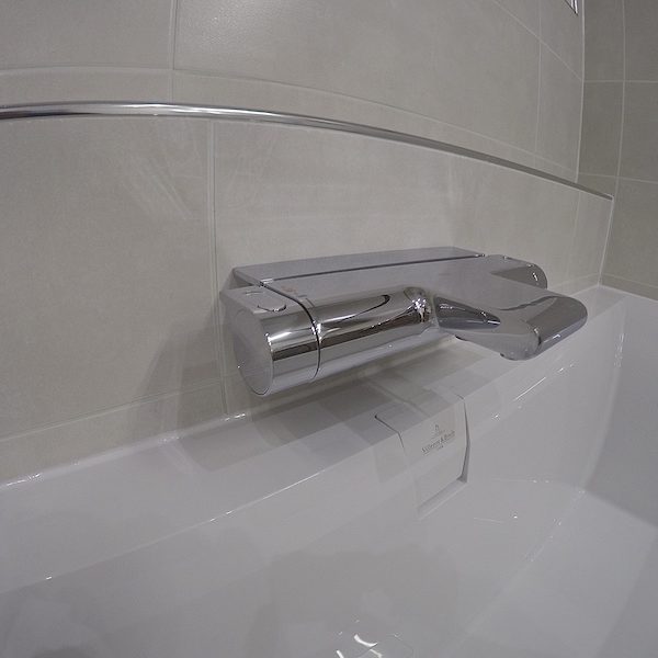 Mitigeur de bain GROHE, gamme GROETHERM 2000