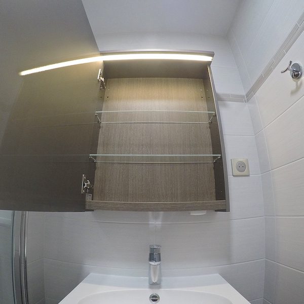 Armoire de toilette DECOTEC, gamme EGOÏSTE (55cm)