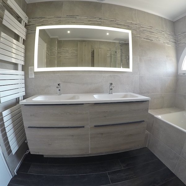 Meuble et vasque de la marque BURGBAD, gamme STYLE 2 (140cm)