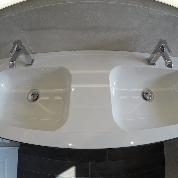 Plan vasque double 140cm blanc brillant BURGBAD