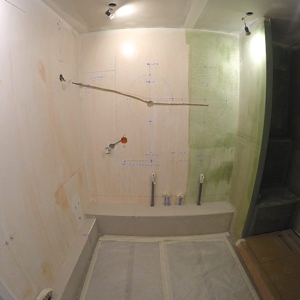La salle de bain PENDANT les travaux !