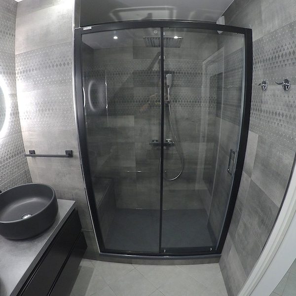 La salle de bain APRÈS notre intervention !