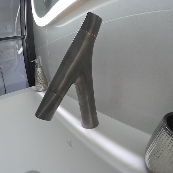 La salle de bain APRÈS notre intervention.