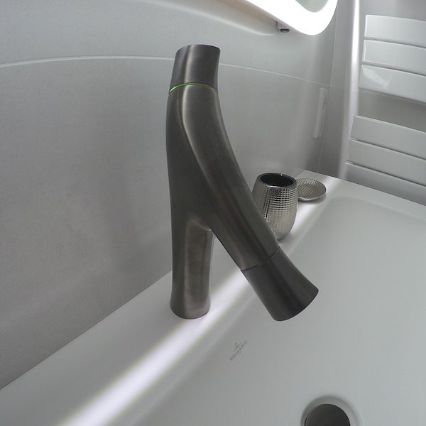 La salle de bain APRÈS notre intervention.