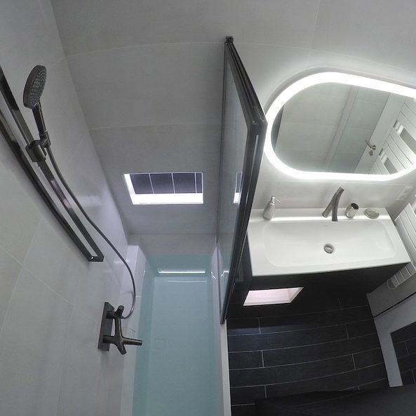 La salle de bain APRÈS notre intervention.