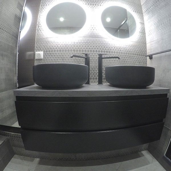 La salle de bain APRÈS notre intervention !