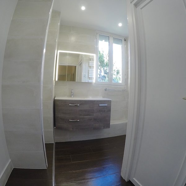 La salle de bain APRÈS notre intervention !