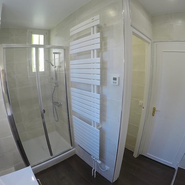 La salle de bain APRÈS notre intervention !