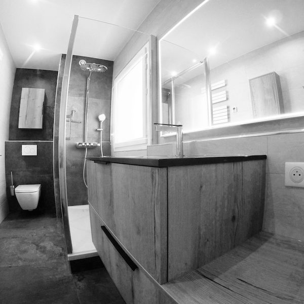 La salle de bain APRÈS notre intervention !