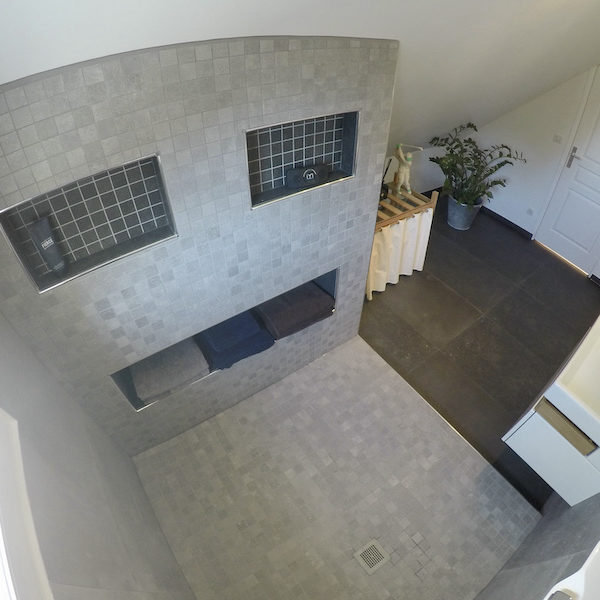 La salle de bain APRÈS notre intervention ! La salle de bain APRÈS notre intervention !