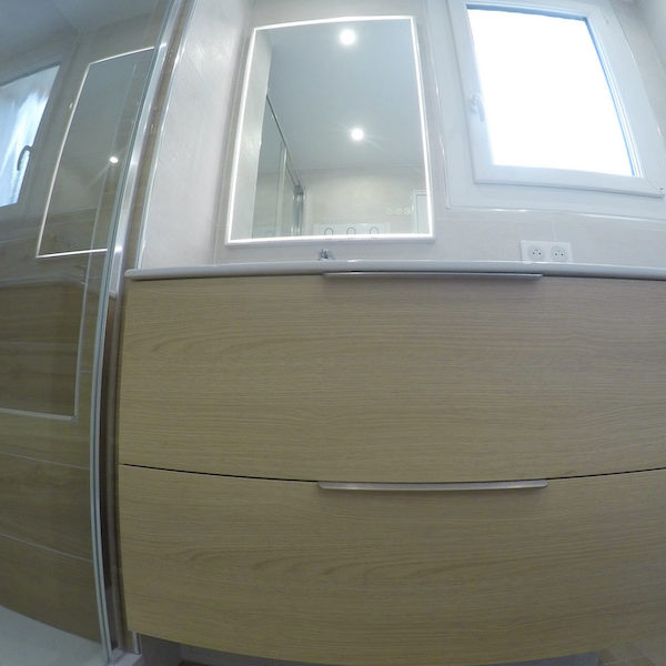 La salle de bain APRÈS notre intervention ! La salle de bain APRÈS notre intervention !