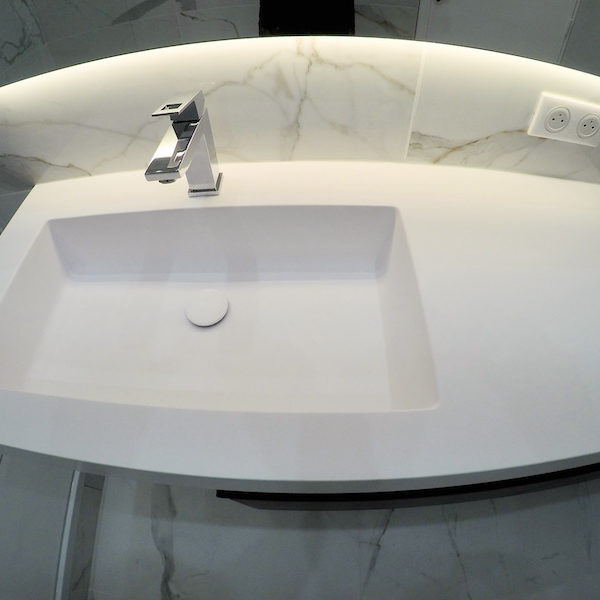 La salle de bain APRÈS notre intervention ! La salle de bain APRÈS notre intervention !