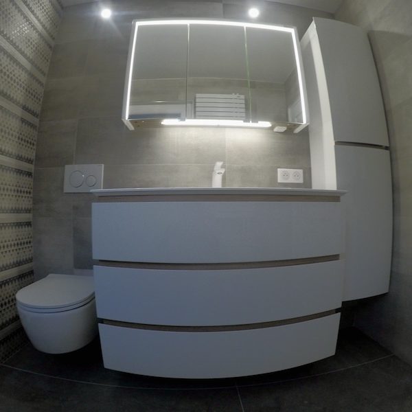 La salle de bain APRÈS notre intervention !