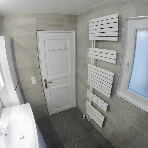 La salle de bain APRÈS notre intervention !
