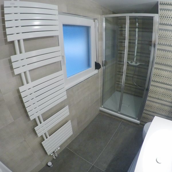 La salle de bain APRÈS notre intervention !