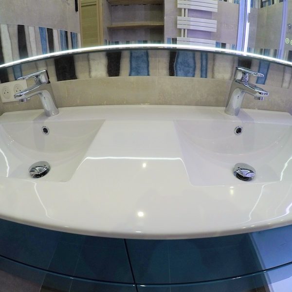 15 La salle de bain APRÈS notre intervention ! 15 La salle de bain APRÈS notre intervention !