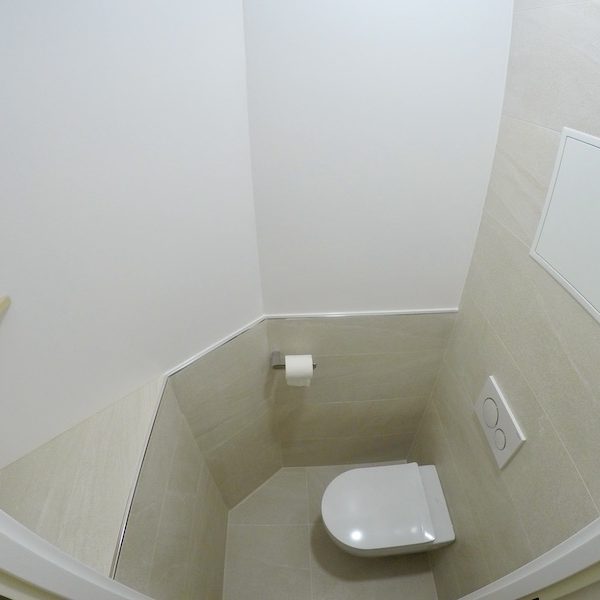 Le local WC rénové !