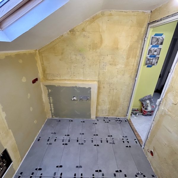 PENDANT notre intervention !