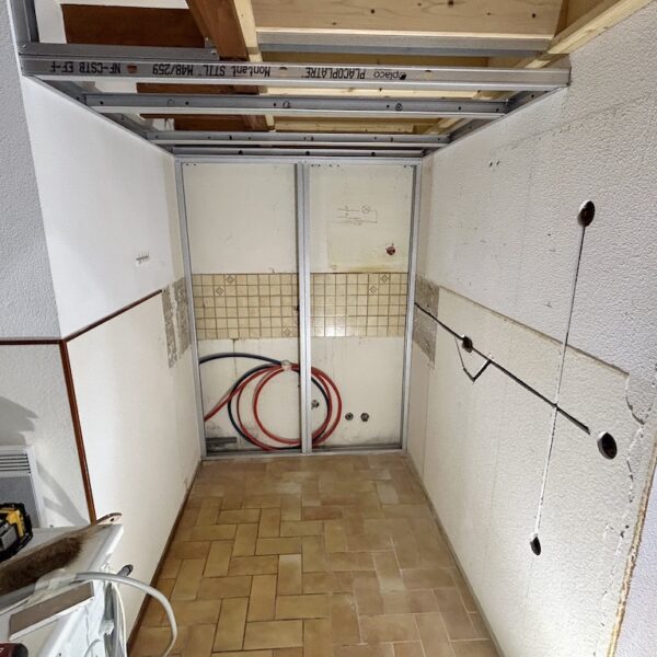 PENDANT LES TRAVAUX PENDANT LES TRAVAUX